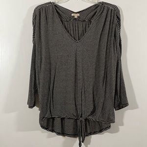 Anthropologie Bordeaux top. Size: S/P